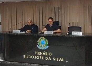 Prestadoras de serviços públicos não comparecem em audiência; população maragogiense segue negligenciada