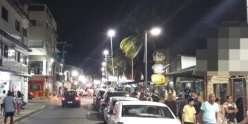 Maragogi e a Coca-Cola de latinha por R$ 10,00 reais na orla