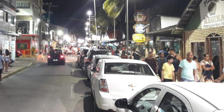 Verão de Maragogi e o caos entre estacionamento e falta d’água