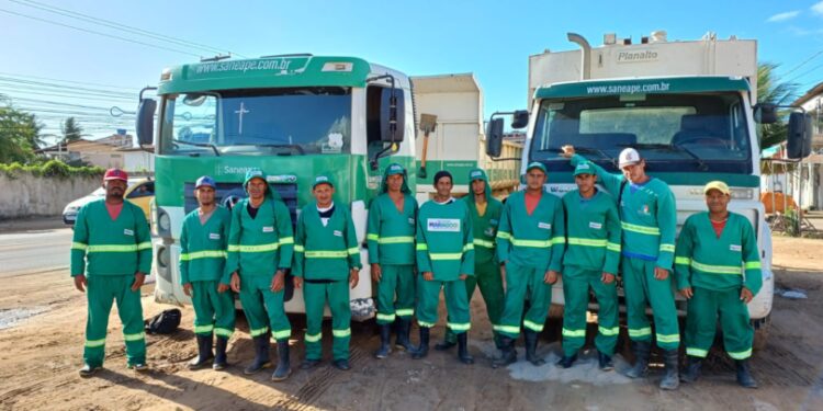 MARAGOGI- Saneape prepara equipe de limpeza para festa de Momo