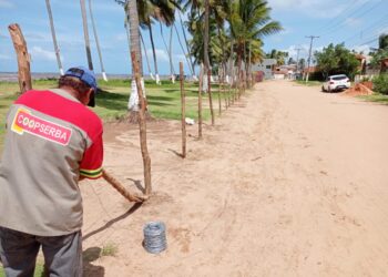 Fim da Mariscada? Local onde é realizado o evento é fechado com arame farpado