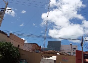 Redes Sociais neutralizam rádios comunitárias e acendem alerta vermelho para rádios comerciais