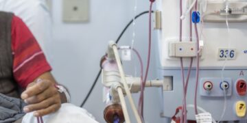 VÍDEO- Pacientes de hemodiálise correm risco de vida por falta de transporte em São José da Coroa Grande