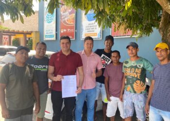 Júnior Barra Grande reivindica ao Secretário de Estado Rui Palmeira um campo de futebol para Maragogi