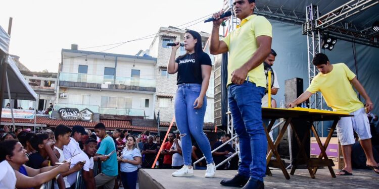 Vídeo- Evento realizado pelo vereador Fio acende alerta vermelho para a velha política de Maragogi