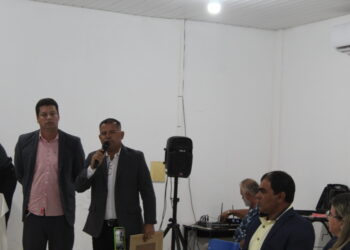 Câmara de Vereadores homenageia Assis Lima, repórter do Maragogiro, com título de Cidadão Honorário