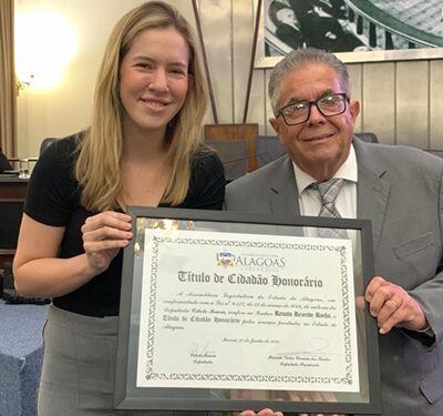 Proposto pela deputada Cibele Moura, título de Cidadão Honorário de Alagoas é entregue ao médico Renato Rezende