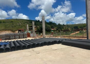 Obras abandonadas no governo Sérgio Lira começam a ser executadas por Dani da Elba